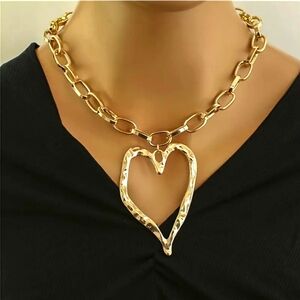 Heart Large Gold Boho Link Necklace. Boutique Piece for Your Collection